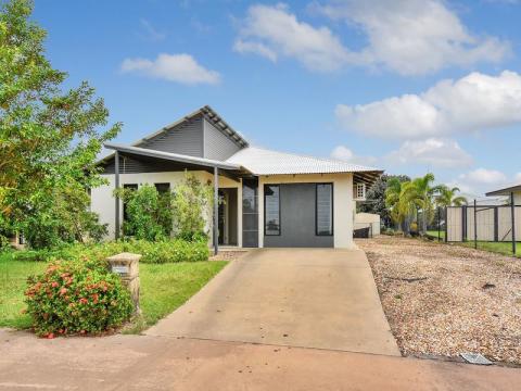 224 Forrest Parade Bellamack NT 0832