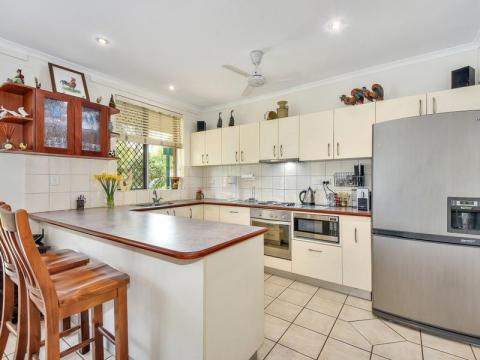35 Dalwood Crescent Malak NT 0812