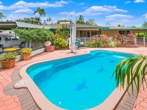 4 Shortrede Ct Woodroffe NT 0830