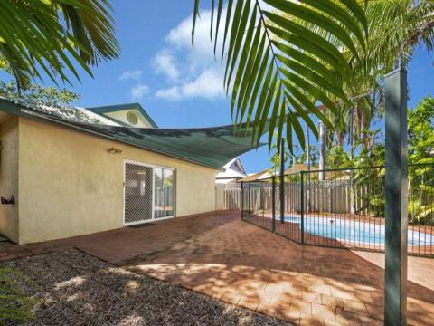 5 Mihailou Court Coconut Grove